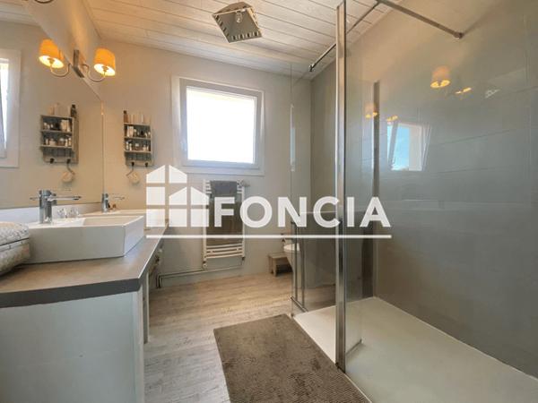 Location Maison 5 pièces 109.93 m² - 44 RUE NEW ROCHELLE La Rochelle 17000