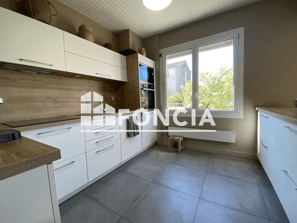 Location Maison 5 pièces 109.93 m² - 44 RUE NEW ROCHELLE La Rochelle 17000