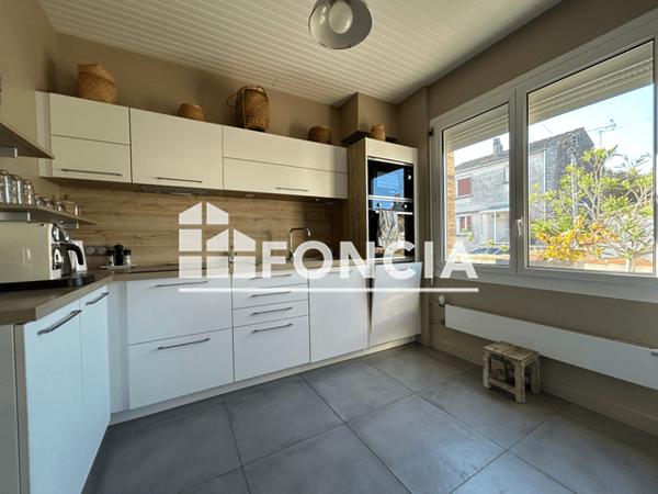 Location Maison 5 pièces 109.93 m² - 44 RUE NEW ROCHELLE La Rochelle 17000