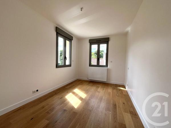 Maison à vendre  6 pièces - 111 m 2   DOURDAN  - 91