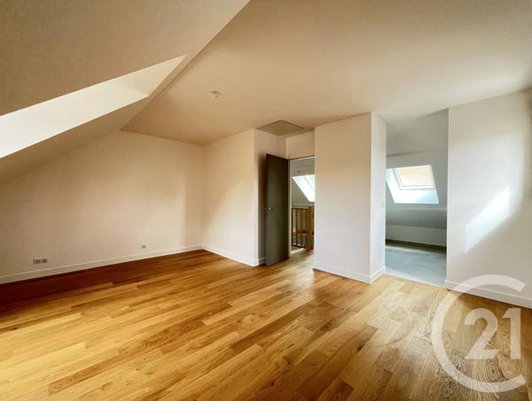 Maison à vendre  6 pièces - 111 m 2   DOURDAN  - 91