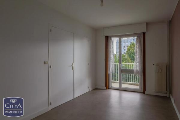 Appartement à vendre 2 pièces 46.96m² Orléans (45000)