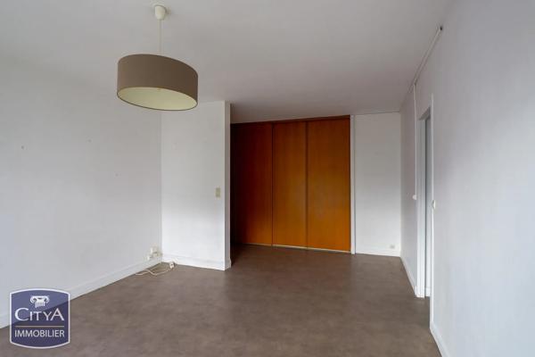 Appartement à vendre 2 pièces 46.96m² Orléans (45000)
