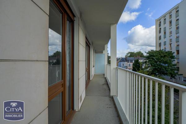 Appartement à vendre 2 pièces 46.96m² Orléans (45000)