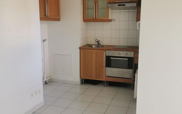 Appartement à louer    2 pièces • 44 m2 Pessac
