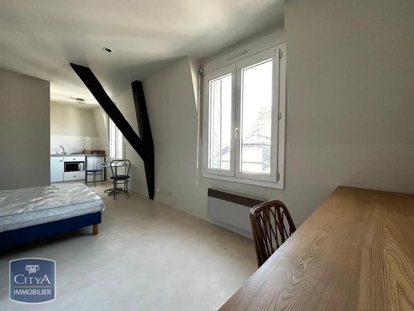 Appartement à louer 1 pièce 22.11m²