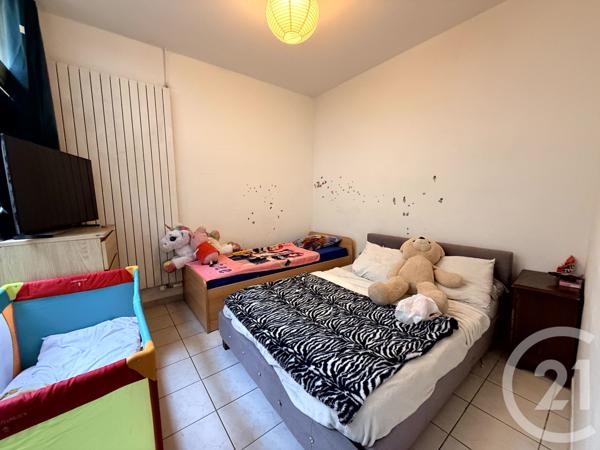 Immeuble à vendre  189 m2 ST QUENTIN - 02