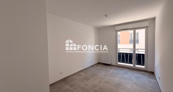 Location Appartement 3 pièces 68.2 m² - Morières-lès-avignon 84310