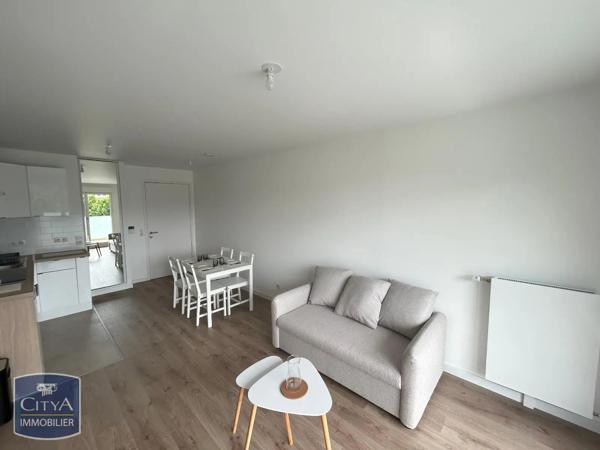 Appartement à louer 2 pièces 39.6m² Rueil-Malmaison (92500)