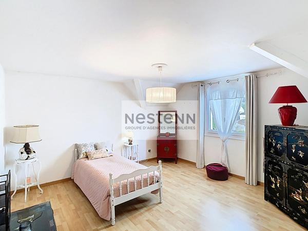 À vendre maison familiale lumineuse avec beaux volumes quartier calme, 10min gare
