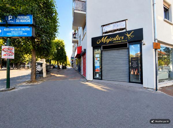 Local commercial à louer à Chelles - Réf 182