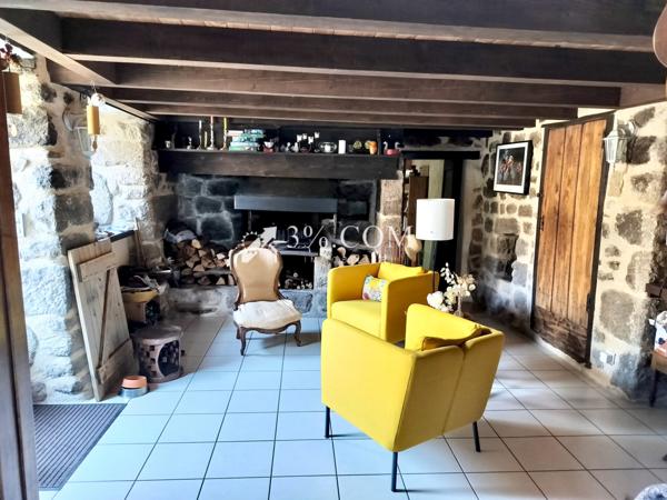 Mas 11 pièce(s) 6 chambre(s) 266 m²