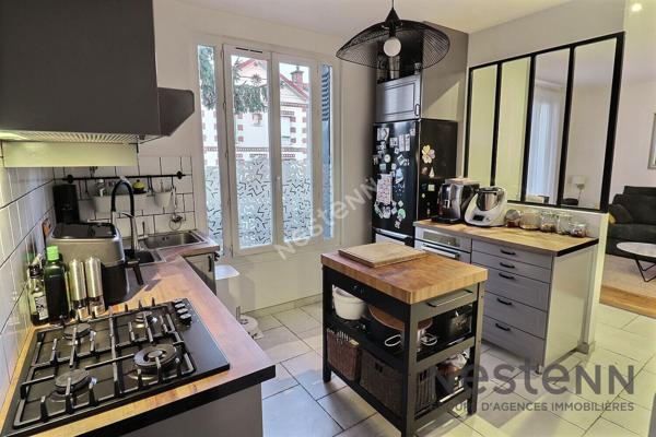 Maison Neuilly Sur Marne 5 pièce(s) 110 m2