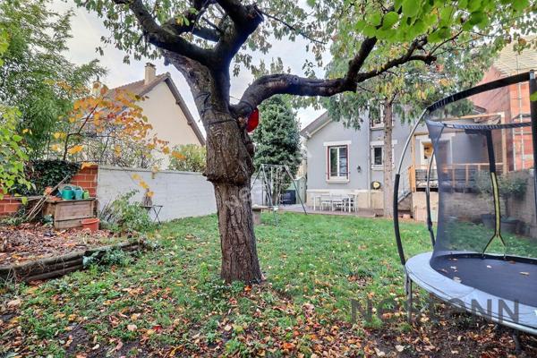 Maison Neuilly Sur Marne 5 pièce(s) 110 m2