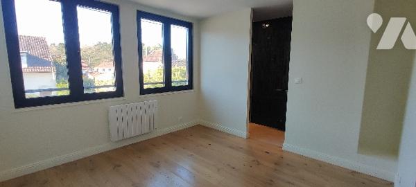 Maison rénovée de 100m² avec jardin SUD à TREPIED