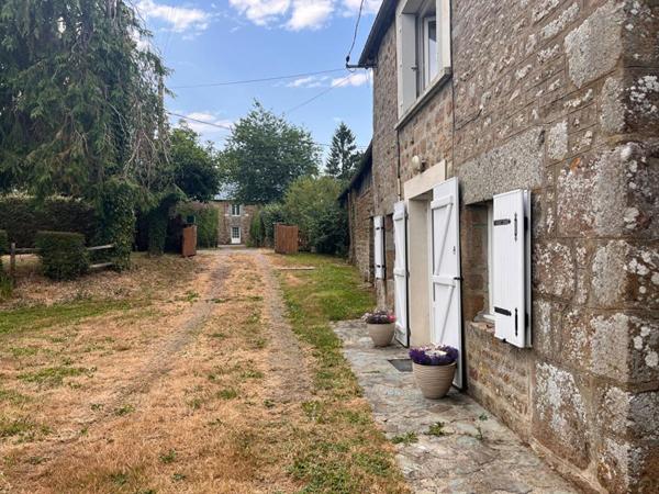Maison 65 m²  avec 2 chambres + maisonnette à rénover