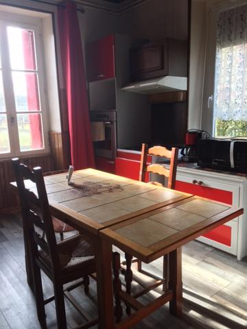 Veaugues (18300) Maison 3 Pièces de 87m2 avec Jardinet