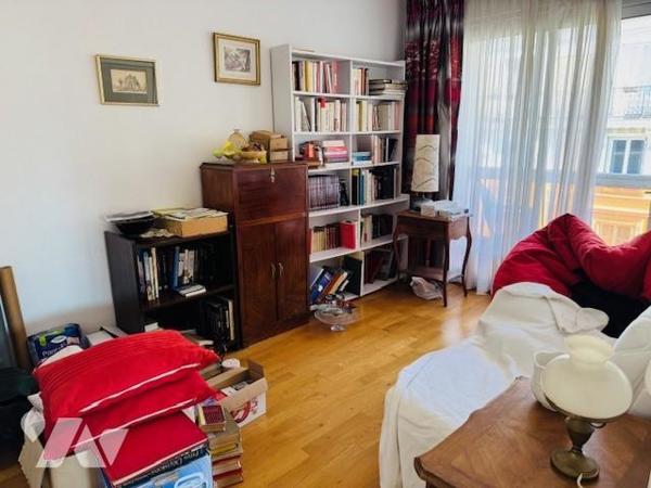 BOIS COLOMBES - QUARTIER GARE - 3 PIECES. DERNIER ETAGE. BALCON.