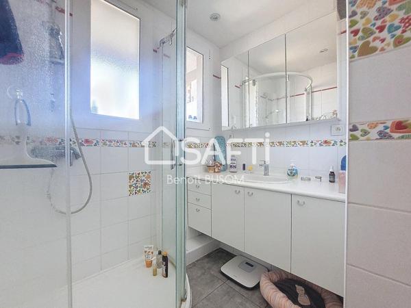 Appartement 71 m² - 2 chambres  - cave - stationnement