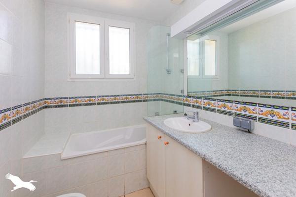 Maison à vendre 243 800 € Auch 6 p 137 m² DPE D