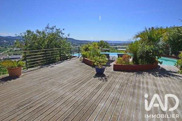 Maison à vendre 8 pièces 262 m² Mandelieu-la-Napoule