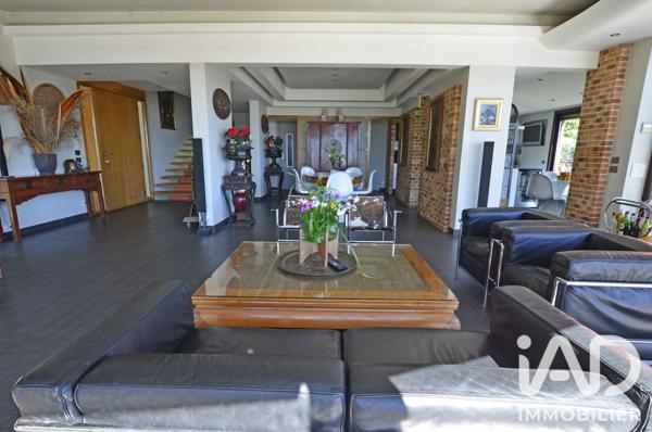 Maison à vendre 8 pièces 262 m² Mandelieu-la-Napoule
