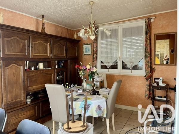 Maison à vendre 4 pièces 72 m² Saint-Pierre-lès-Nemours