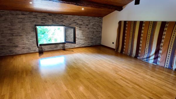 lONGERE ET TERRAIN CONSTRUCTIBLE
