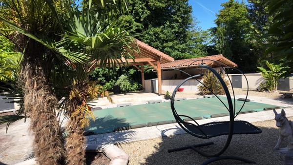 lONGERE ET TERRAIN CONSTRUCTIBLE