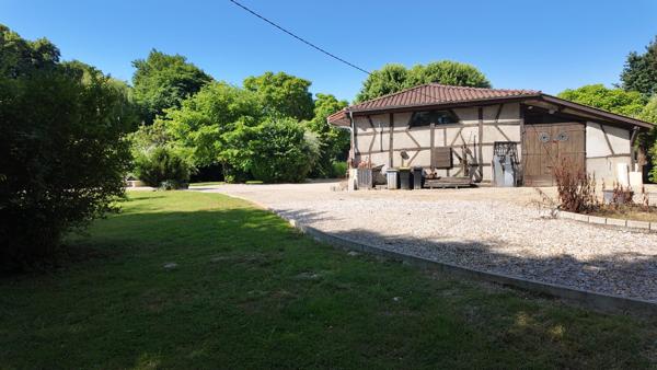lONGERE ET TERRAIN CONSTRUCTIBLE