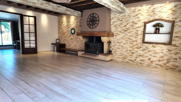 lONGERE ET TERRAIN CONSTRUCTIBLE