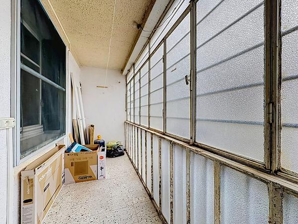 Appartement à rénover à Avignon 3 pièces 58m2 avec CAVE