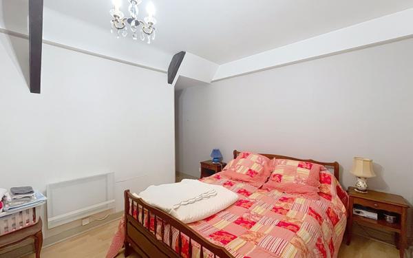 Maison à vendre    5 pièces •  La Force