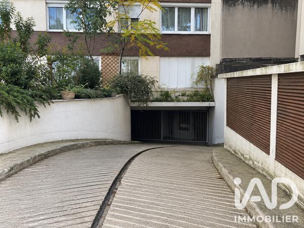Parking à vendre 10 m² Paris 10