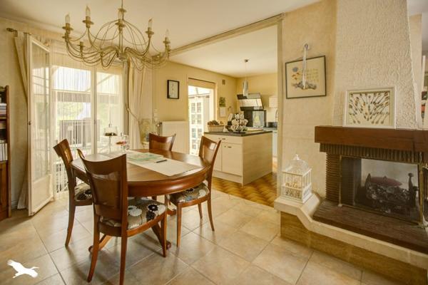 Maison à vendre 234 300 € Saint-Germain-les-Vergnes 6 p 126 m² DPE D