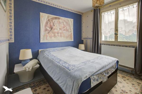 Maison à vendre 234 300 € Saint-Germain-les-Vergnes 6 p 126 m² DPE D