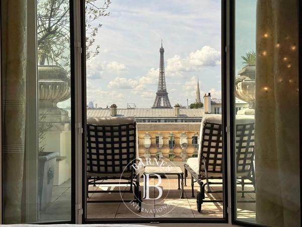 Paris 8ème, Appartement 1 Chambre -  52 m² à vendre