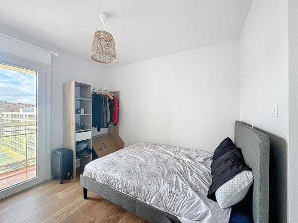 T3 entièrement rénové avec parking et balcons