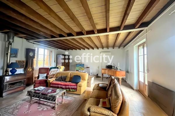 Maison 6 pièces - 215 m² Exclusivité efficity