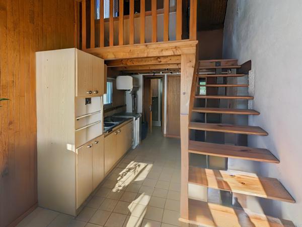 Vals-les-Bains (07600) 3 LOGEMENTS INDÉPENDANTS