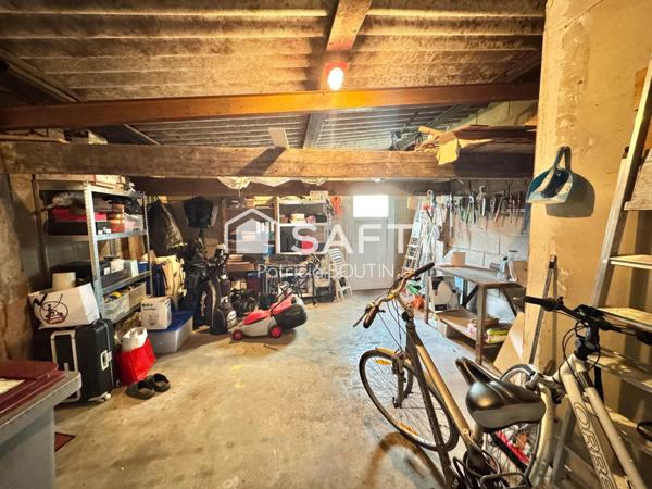 MAISON 3 CHAMBRES BUREAU ET GARAGE PROCHE CENTRE VILLE DE NIORT !