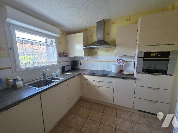 LES SENIORIALES. Pavillon de plain-pied dans résidence sécurisée avec piscine !