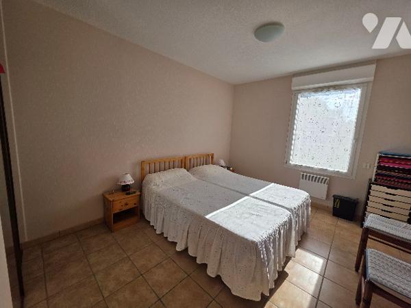 LES SENIORIALES. Pavillon de plain-pied dans résidence sécurisée avec piscine !