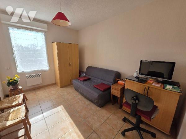 LES SENIORIALES. Pavillon de plain-pied dans résidence sécurisée avec piscine !