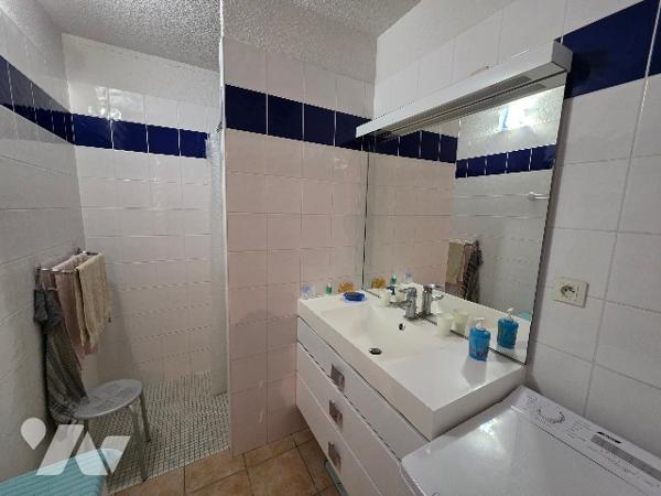 LES SENIORIALES. Pavillon de plain-pied dans résidence sécurisée avec piscine !