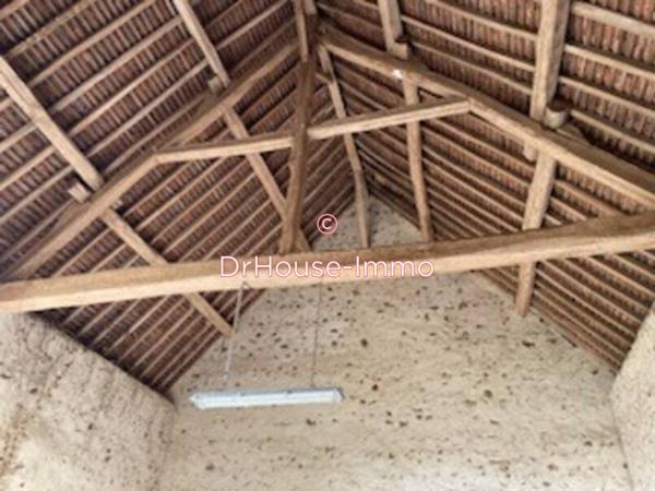 Loft / Atelier à vendre 2 pièces de 150 m²