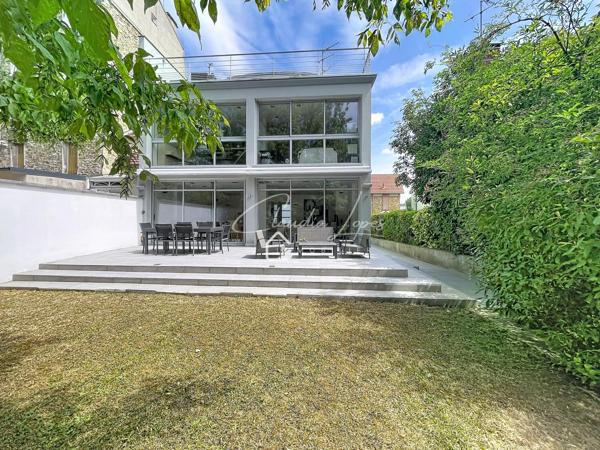 ENGHIEN-LES-BAINS – MAISON HAUT DE GAMME