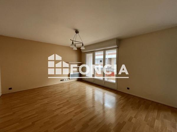 Location Appartement 3 pièces 59.99 m² - 28 RUE DU COLONEL GRANDVAL Nancy 54000