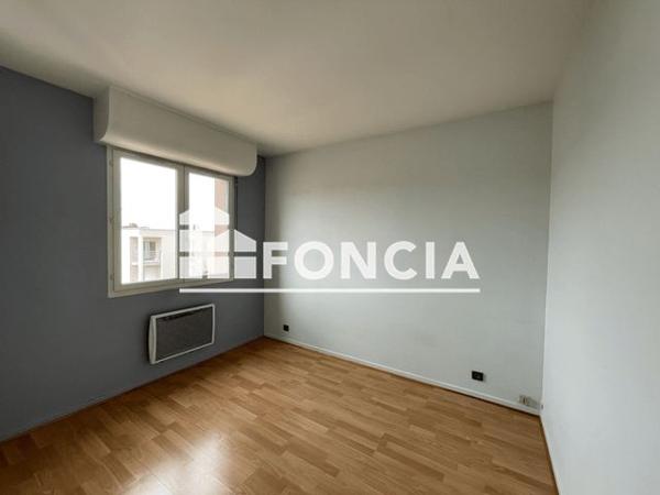 Location Appartement 3 pièces 59.99 m² - 28 RUE DU COLONEL GRANDVAL Nancy 54000