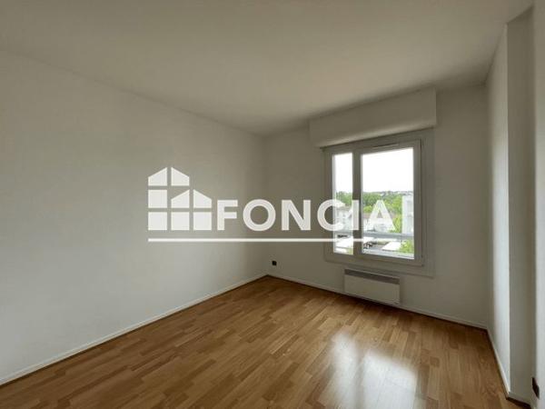 Location Appartement 3 pièces 59.99 m² - 28 RUE DU COLONEL GRANDVAL Nancy 54000